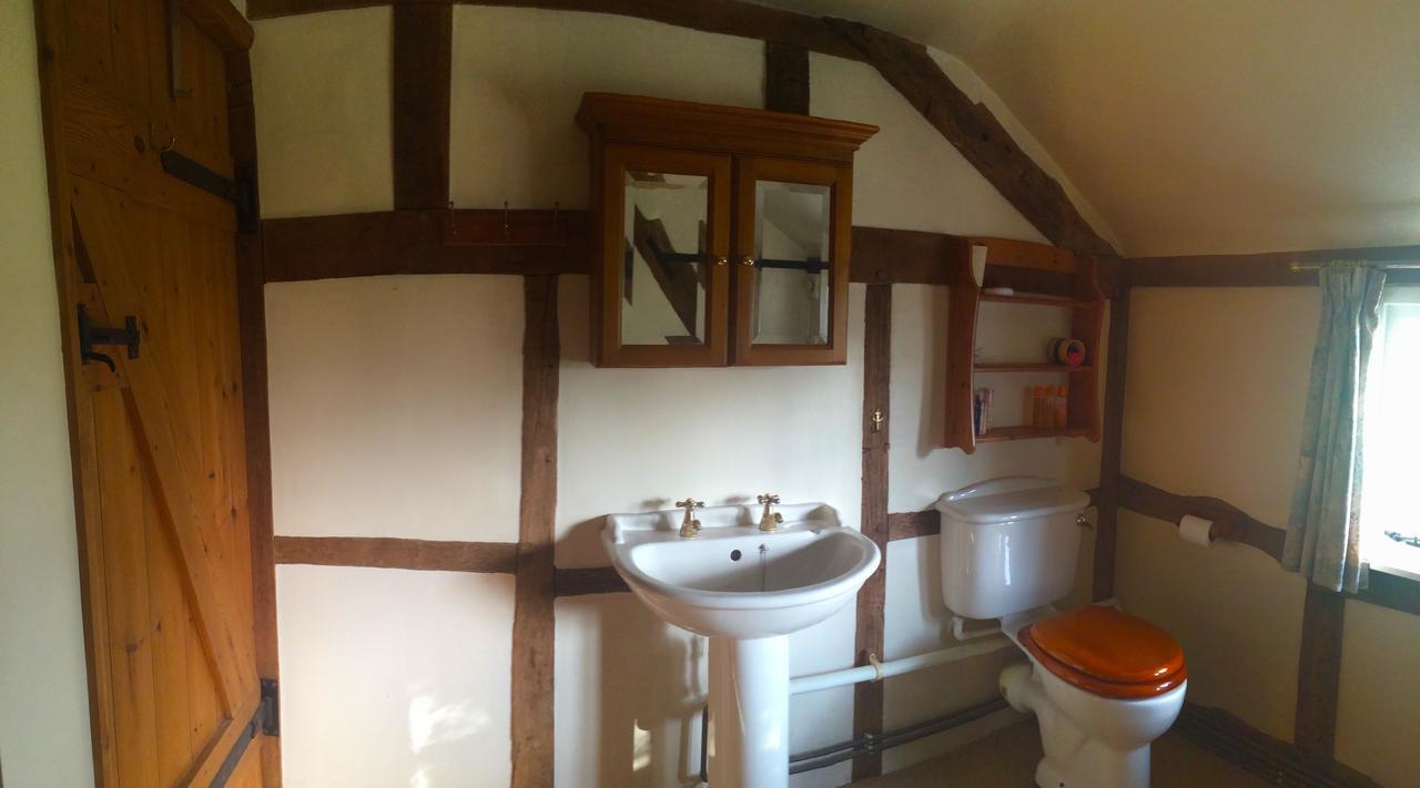 Yew Tree Cottage Leominster Exterior photo